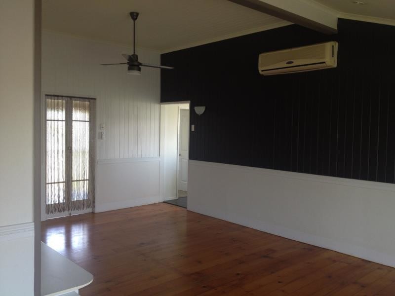 91 Main Street, Park Avenue QLD 4701